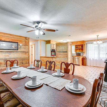 فيلا Quiet Abode With Gas Grill About 5 Miles To Broken Bow! المظهر الخارجي الصورة