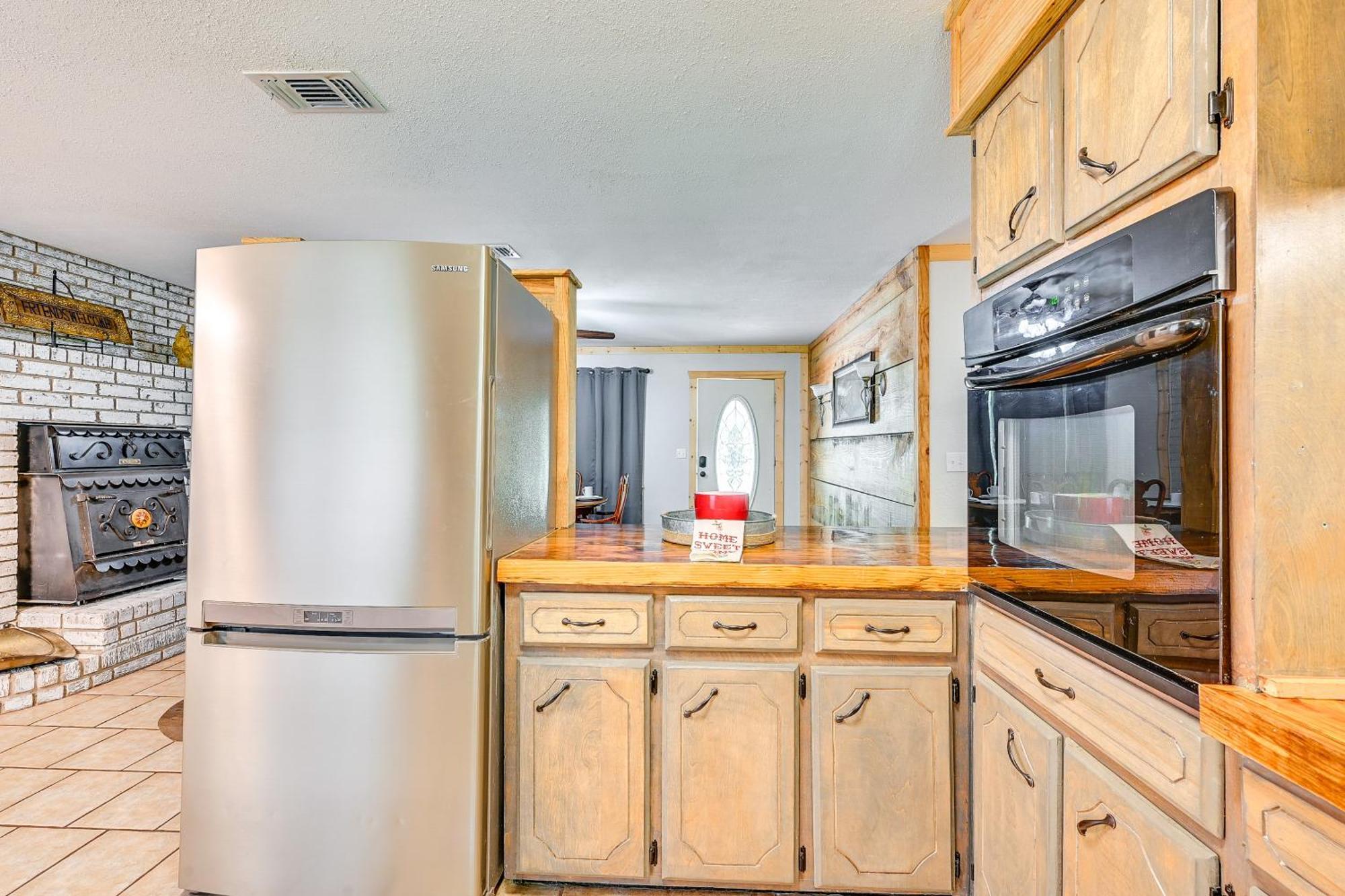فيلا Quiet Abode With Gas Grill About 5 Miles To Broken Bow! المظهر الخارجي الصورة