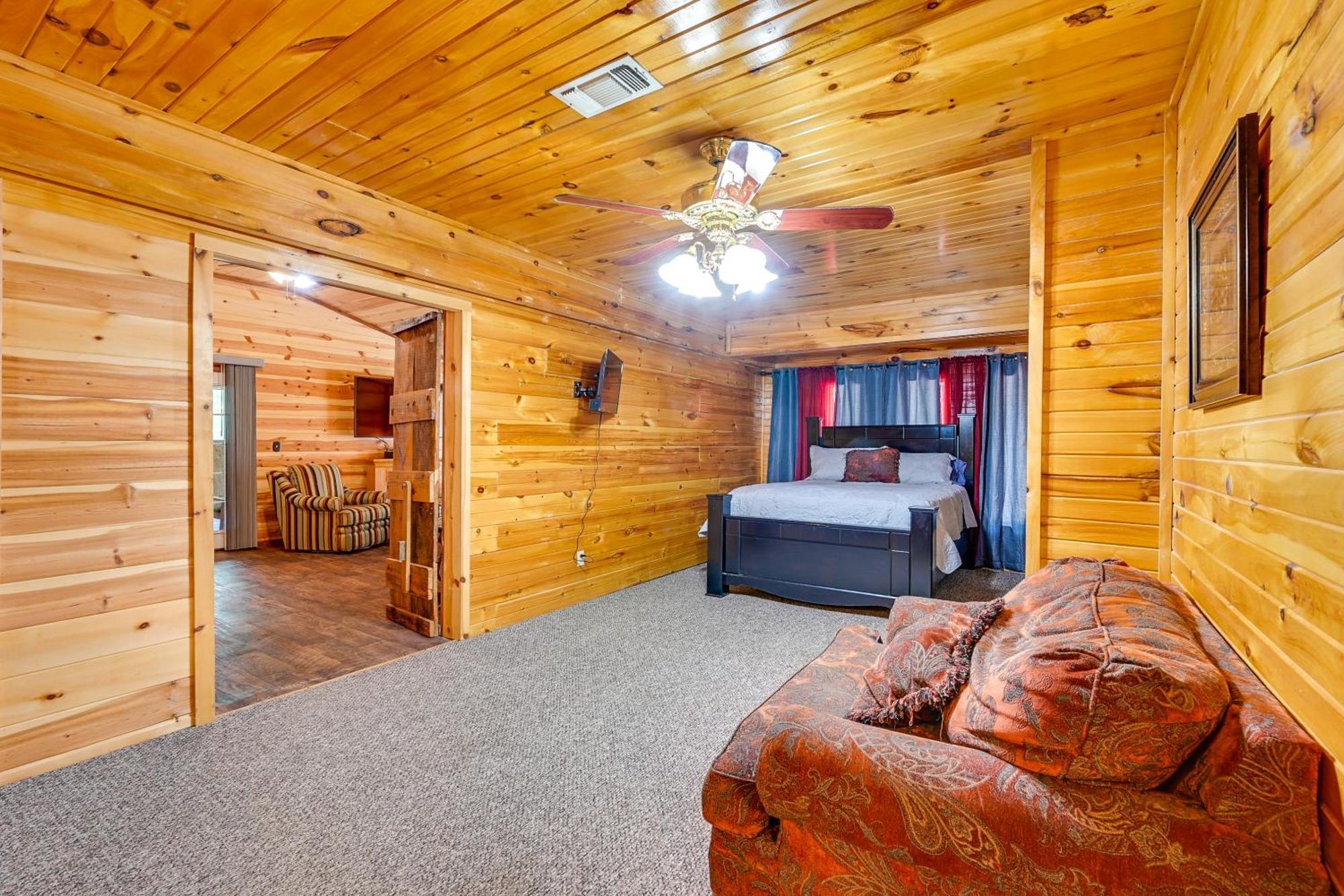 فيلا Quiet Abode With Gas Grill About 5 Miles To Broken Bow! المظهر الخارجي الصورة
