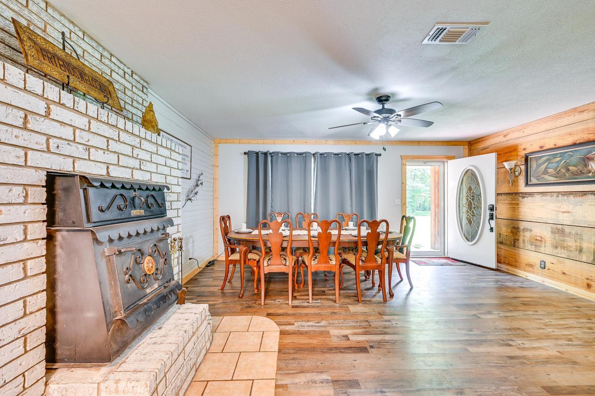 فيلا Quiet Abode With Gas Grill About 5 Miles To Broken Bow! المظهر الخارجي الصورة